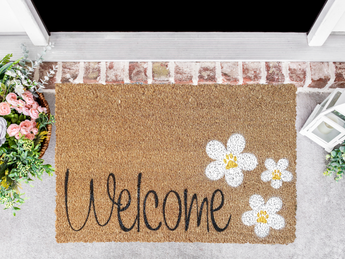 Daisy doormat listing pic DECOMPRESSED_edited.png